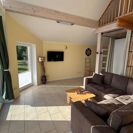 Ferienhaus Lichtblick In *